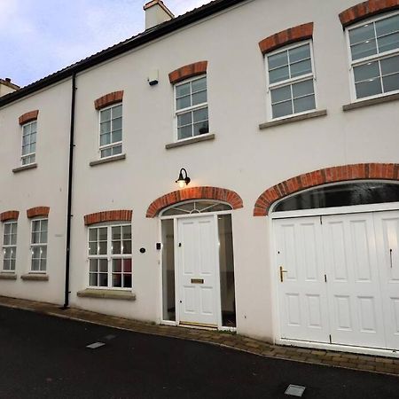 Royal Hillsborough Village Luxury Townhouse المظهر الخارجي الصورة